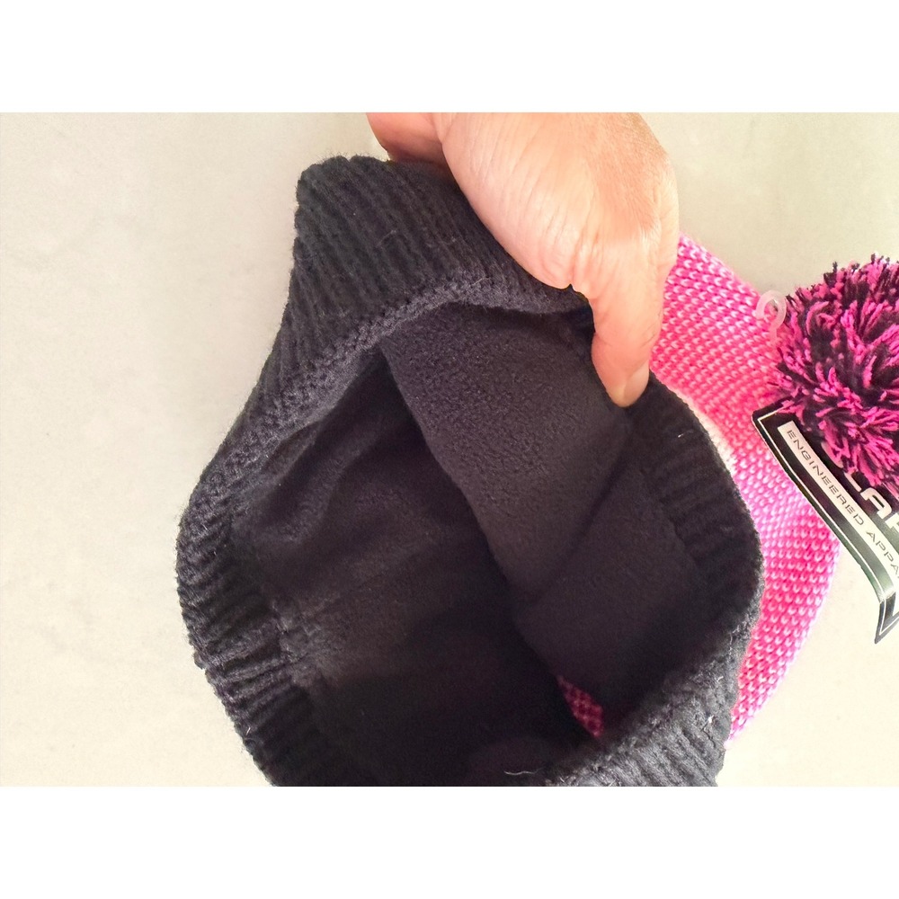 Polaris Pink Black Mountain Beanie Knit Hat Fleece Lined Pom‎ Pom OS NWT - Picture 4 of 4